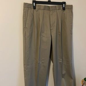 Dockers 36x30 tan pants. Like new.
